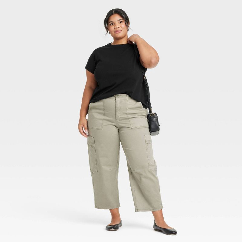 slide 3 of 4, Women's Short Sleeve Crewneck T-Shirt - Universal Thread™ Black XXL: Relaxed Fit, Crew Neck, Jersey Fabric, 1 ct