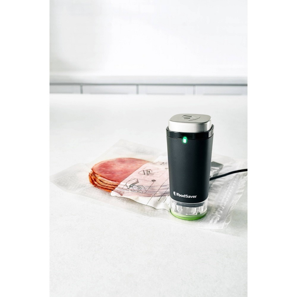 slide 3 of 5, FoodSaver Black Cordless Handheld Vacuum Sealer, 1 ct