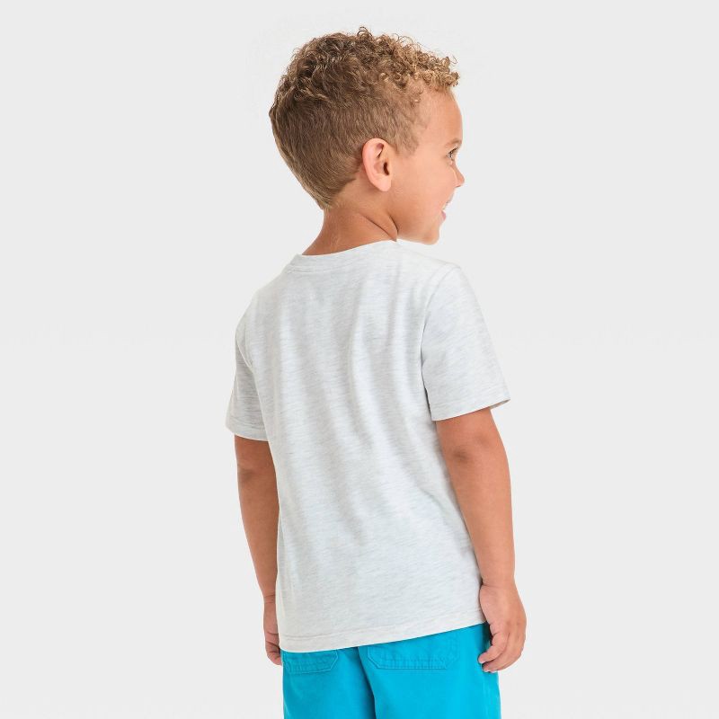 slide 3 of 4, Toddler Boys' Bluey Bingo Grannies T-Shirt - Gray 5T, 1 ct