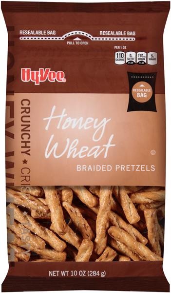slide 1 of 1, Hy-Vee Honey Wheat Braided Pretzels, 10 oz