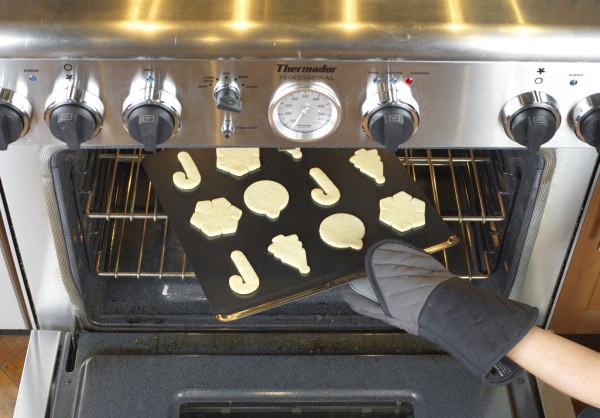 slide 9 of 17, Airperfect Nonstick Large Cookie Sheet, 1 ct