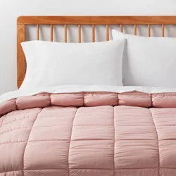 Full/Queen Box Stitch Puffer Comforter Pink - Room Essentials™