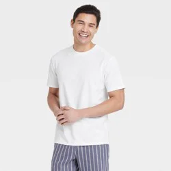 Men's Comfort Wear T-Shirt - Goodfellow & Co™ White L: Pullover, Short Sleeve