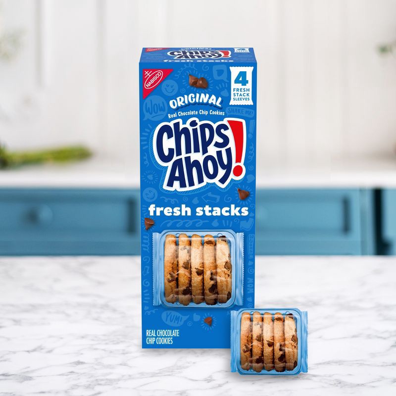 slide 9 of 16, Chips Ahoy! Fresh Stacks Original Chocolate Chip Cookies Travel Snacks - 7.65oz, 7.76 oz