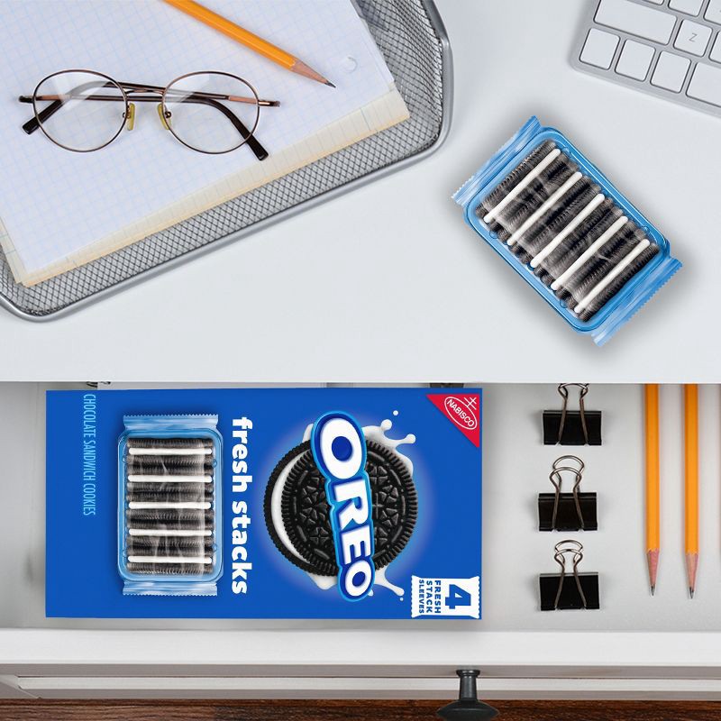 slide 7 of 15, Oreo Fresh Stacks Chocolate Sandwich Cookies Travel Snacks - 8.05oz, 8.05 oz
