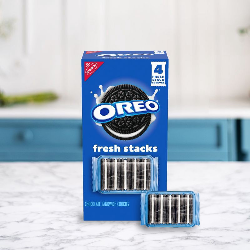 slide 9 of 15, Oreo Fresh Stacks Chocolate Sandwich Cookies Travel Snacks - 8.05oz, 8.05 oz
