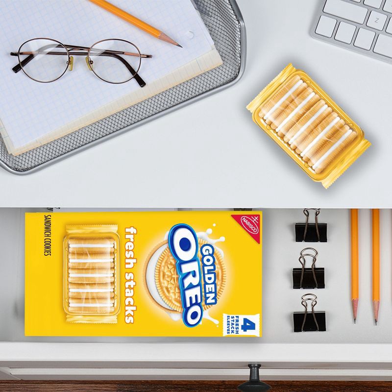 slide 6 of 15, Oreo Fresh Stacks Golden Sandwich Cookies Travel Snacks - 8.05oz, 8.05 oz