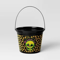 7.64" Skull Halloween Plastic Trick or Treat Pail Black - Hyde and EEK! Boutique™