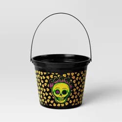 7.64" Skull Halloween Plastic Trick or Treat Pail Black - Hyde and EEK! Boutique™