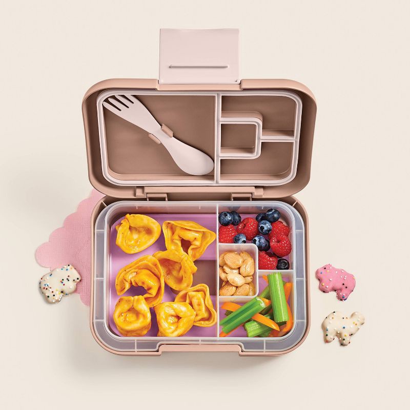 Deluxe Bento Box 4pc - Cat & Jack™ Leopard: Snap Closure, Recycled