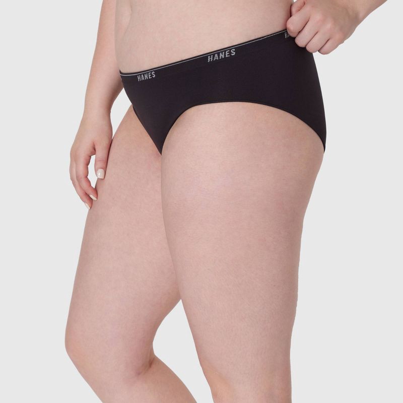 slide 3 of 5, Hanes Women's 3pk Moves Hipster Underwear - Black/Almond L: Seamless Knit, Lightweight Stretch Fabric, Full Waistband Elastic, 3 ct