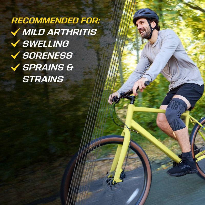 slide 8 of 10, FUTURO Flex Comfort Knee 2-in-1 Compression Sleeves - M, 1 ct