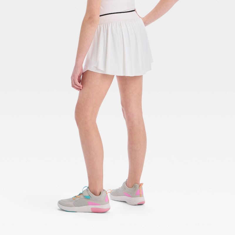 slide 3 of 3, Girls' Seamless Flowy Skort - All In Motion™ White XL, 1 ct