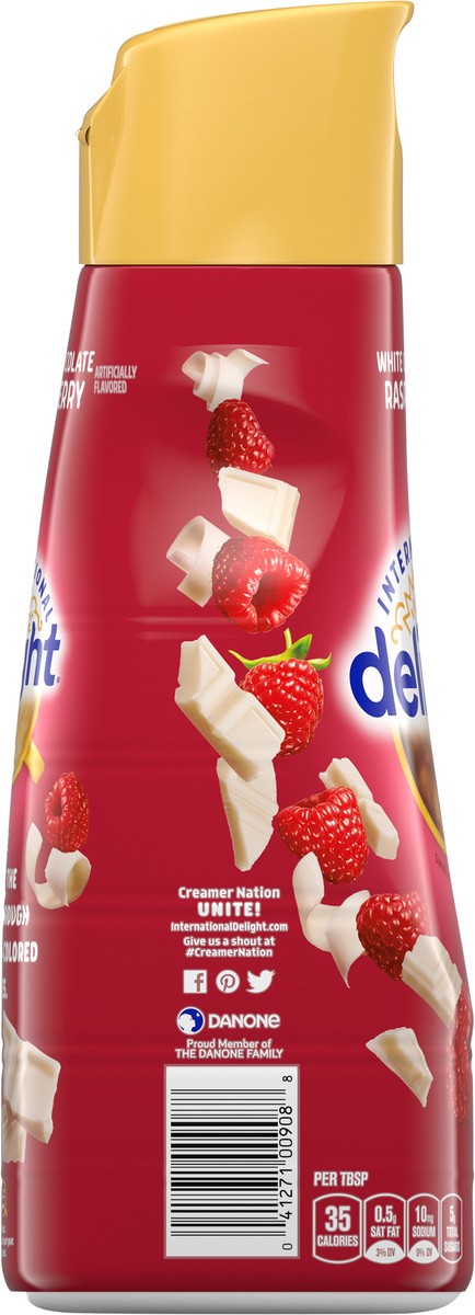 slide 5 of 12, International Delight Coffee Creamer, White Chocolate Raspberry, Refrigerated Flavored Creamer, 32 FL OZ Bottle, 32 fl oz