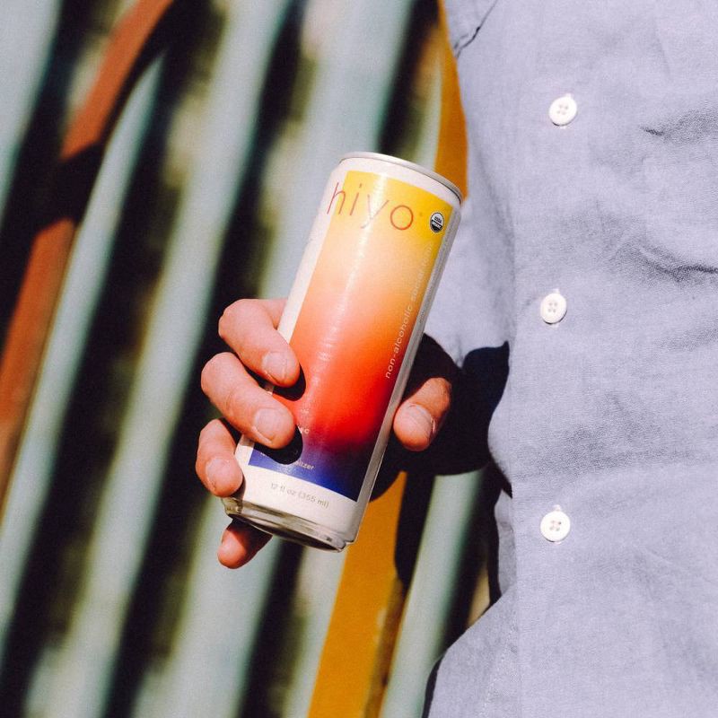 slide 7 of 8, Hiyo NA Hiyo Non-Alcoholic Peach Mango Organic Social Tonic - 4pk/12 fl oz Cans, 4 ct; 12 fl oz