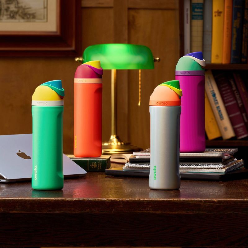 slide 6 of 7, Owala Special Edition 24oz FreeSip Stainless Steel Water Bottle - Shocking Grape, 24 oz