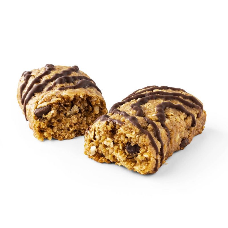 slide 4 of 5, Organic 25% Less Sugar Chocolate Chip Whole Grain Baked Bars - 15.24oz - Good & Gather™, 15.24 oz
