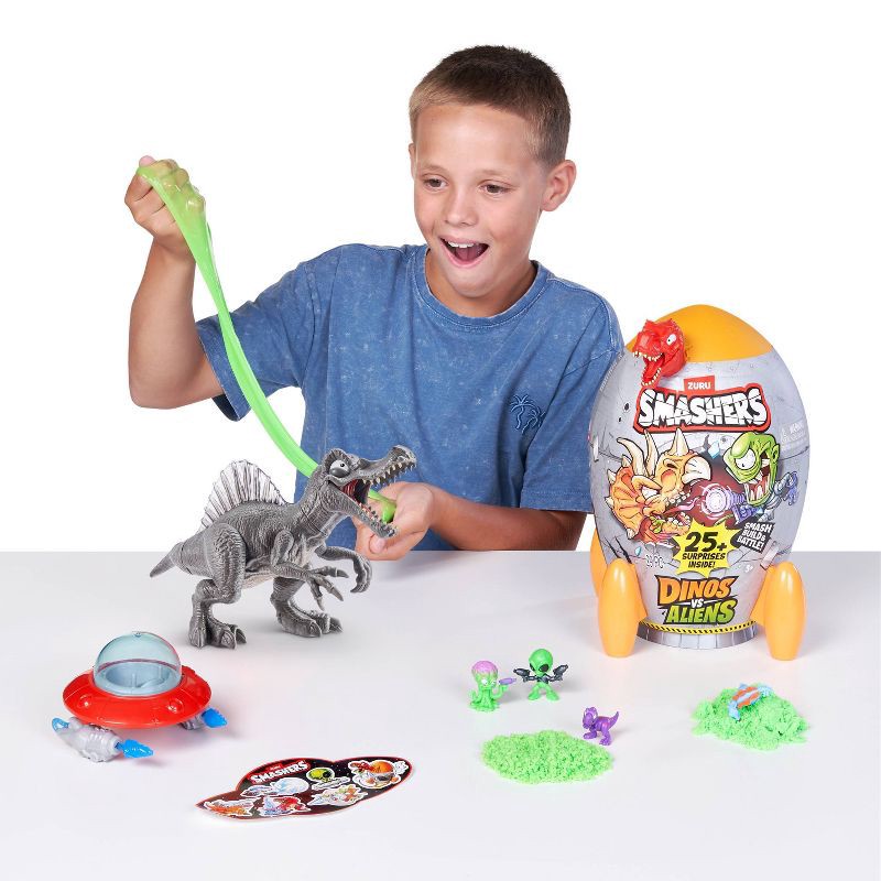 slide 10 of 11, Smashers Dino vs Aliens Animal Figure: 20-Piece Plastic Playset for Kids, 1 ct