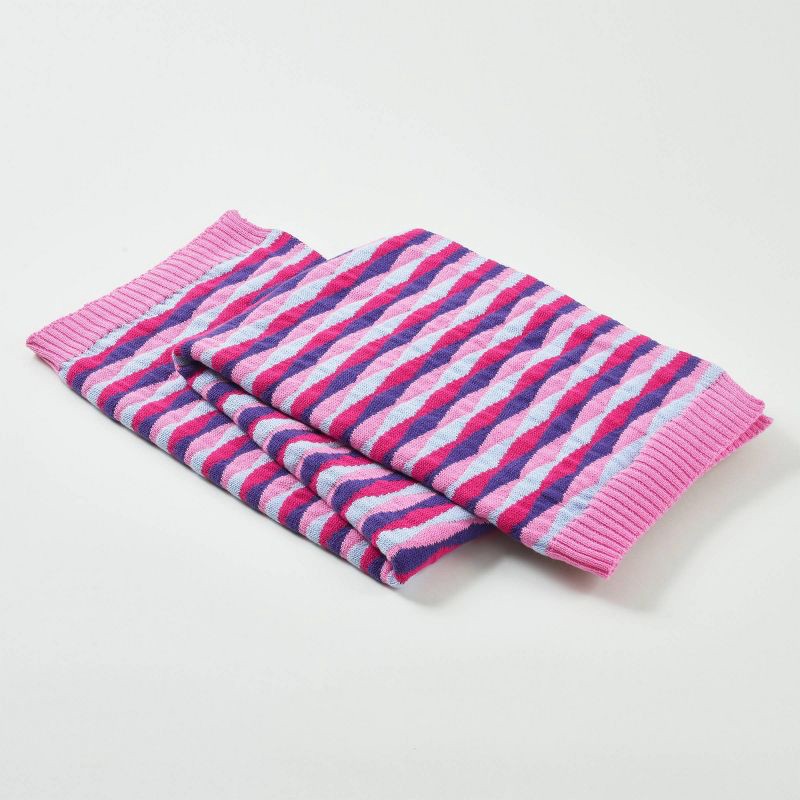 slide 1 of 5, Cozy Bliss Prism Shell Knit Throw, 1 ct