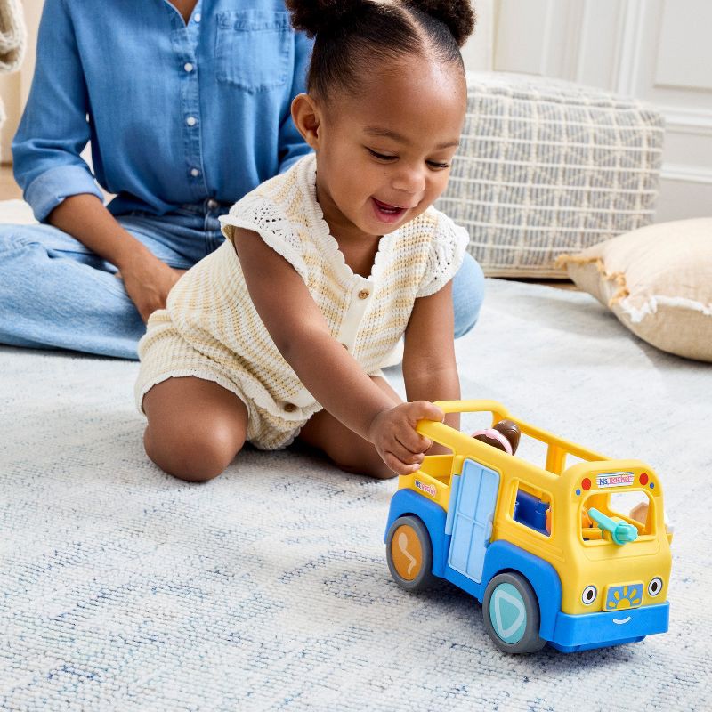 slide 8 of 9, Ms. Rachel Bus and Figure Push and Pull Toy, 1 ct