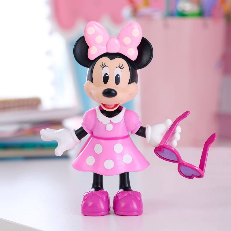 slide 6 of 6, Minnie Mouse Deluxe Pampered Doll Pet Animal Figure: No Articulation Plastic Action Figures Set, 1 ct