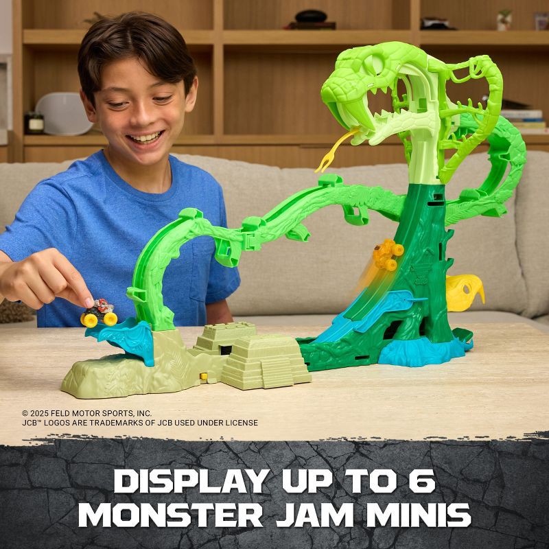 slide 6 of 8, Monster Jam Mini Cobras Crazy Escape Toy Vehicle Playset, 1 ct
