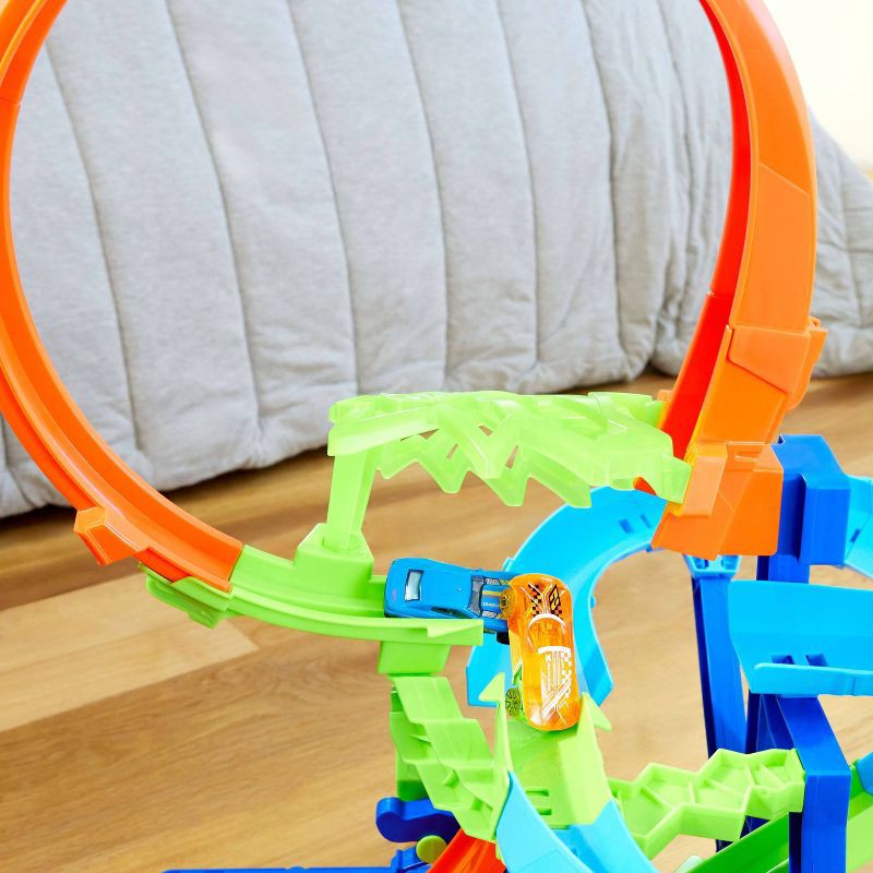 slide 8 of 8, Hot Wheels Action Mid-Air Multi-Crash Toy Vehicle Playset - 37pk, 37 ct