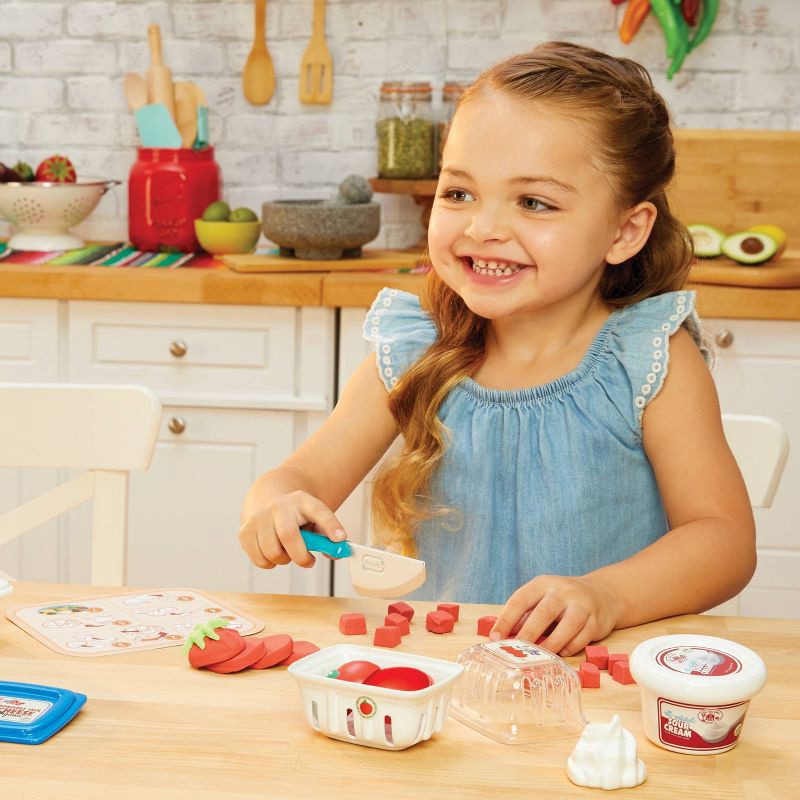 slide 4 of 6, Little Tikes Creative Chefs Nacho Kit with Make-It Mix Play Sand 22 Accessories: Pretend Housekeeping & Play Food Set, 1 ct