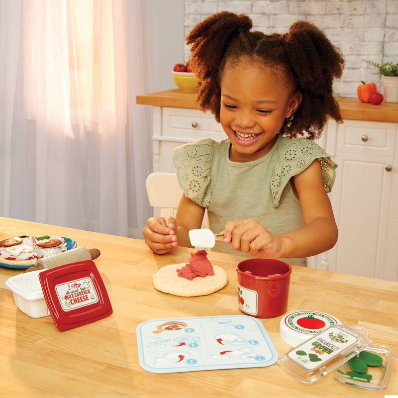 slide 4 of 6, Little Tikes Creative Chefs Pizza Kit with Special Make-It Mix Play Sand 18+ Accessories, 1 ct