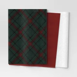 30ct Christmas Tissue Paper Green Plaid/Red/White - Wondershop™