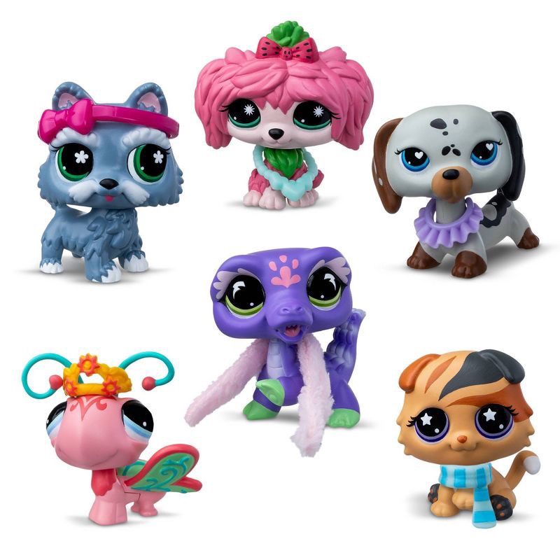 slide 2 of 9, Littlest Pet Shop Pet Boutique - Collectible Figures Playset, 1 ct