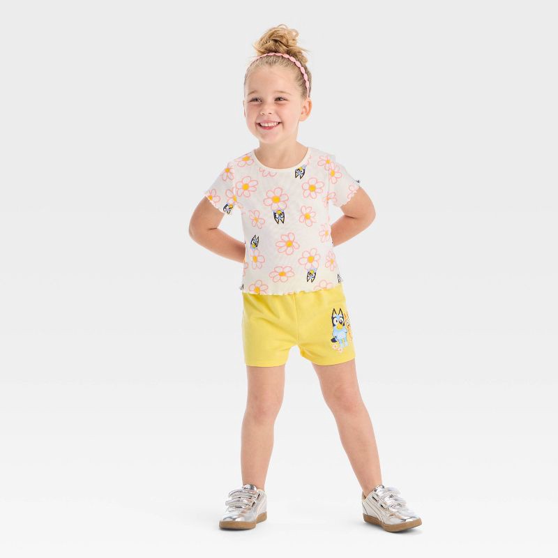 slide 1 of 4, Toddler Girls' 2pc Bluey Daisy Short Sleeve T-Shirt and Shorts Set - Yellow 18M, 2 ct