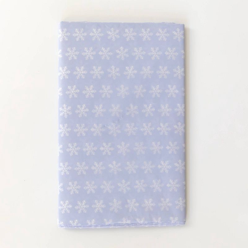 slide 3 of 4, Soular Powered 25ct Christmas Tissue Paper Snowflakes, 25 ct