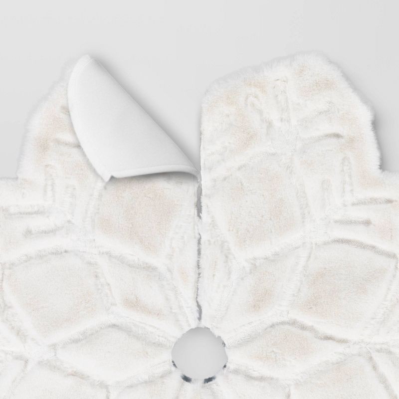 slide 4 of 4, 48" Christmas Dia Faux Fur Snowflake Shaped Tree Skirt - Wondershop™, 1 ct