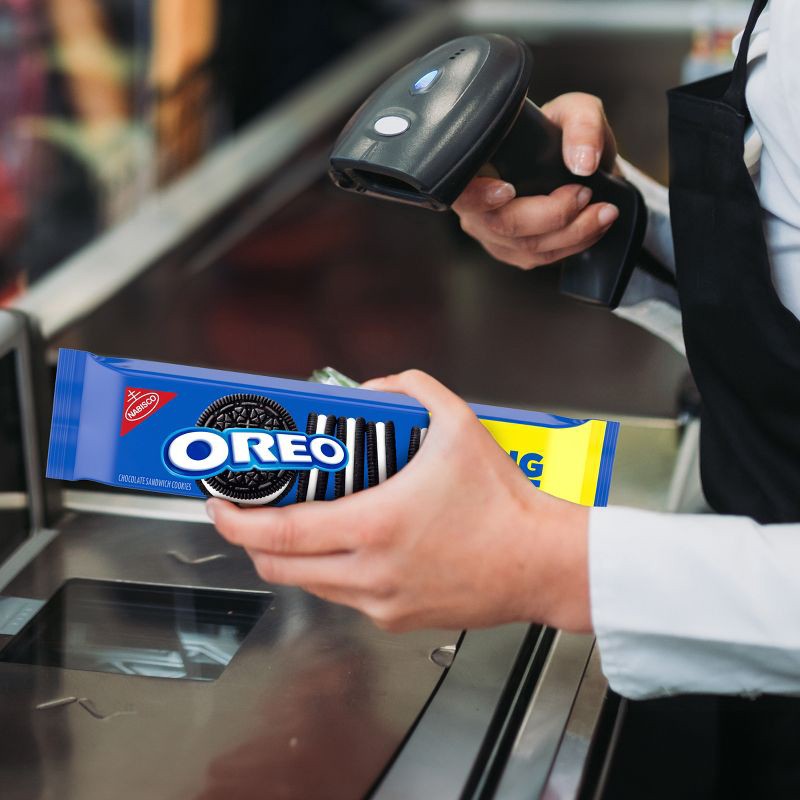 slide 3 of 14, Oreo King Size Chocolate Sandwich Cookies - 3.22oz, 3.22 oz