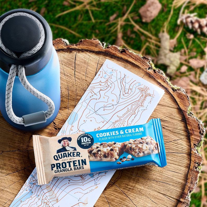 slide 6 of 9, Quaker Cookies & Cream Chewy Protein Granola Bars - 7oz/5ct, 5 ct; 7 oz