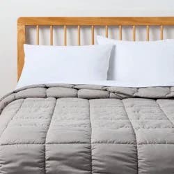 Full/Queen Puffer Box Stitch Comforter Light Gray - Room Essentials™
