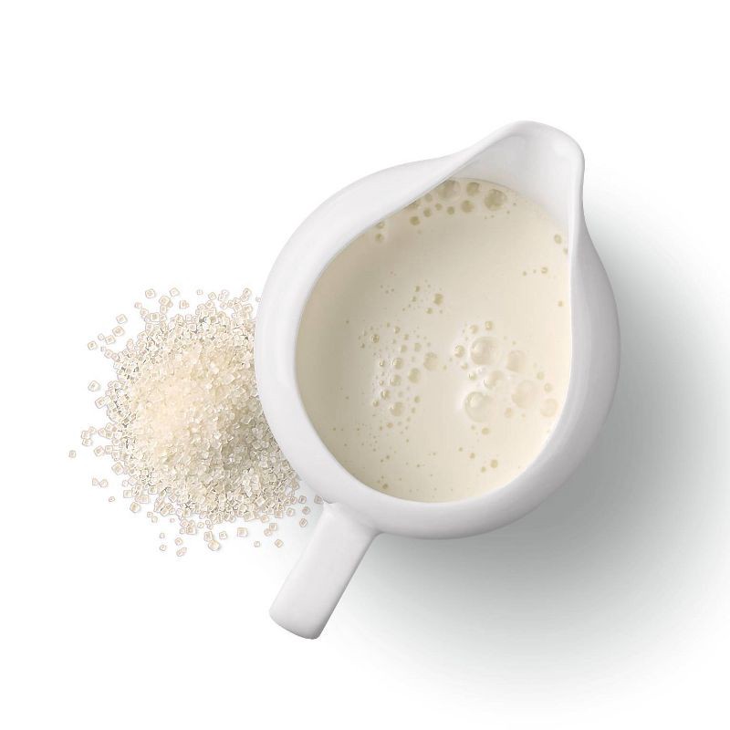 slide 3 of 4, Organic Sweet Cream Flavored Coffee Creamer - 32fl oz - Good & Gather™, 32 fl oz