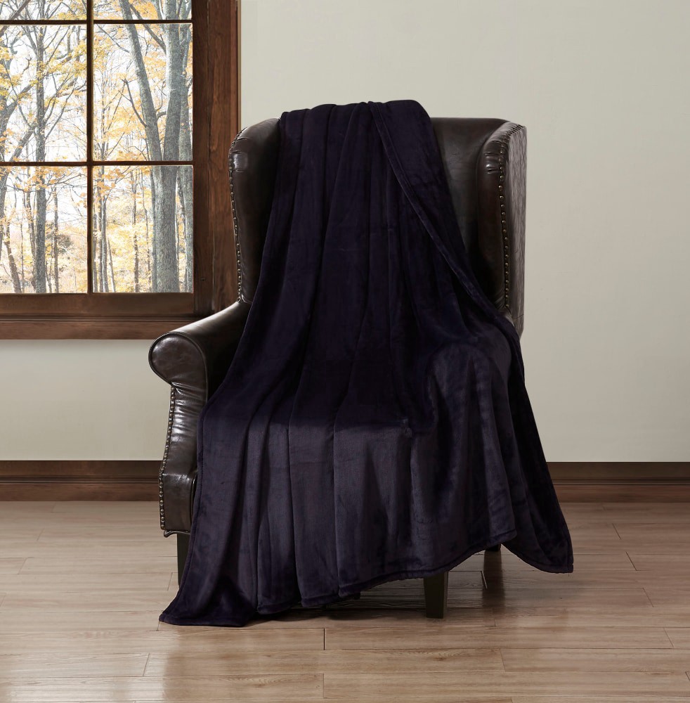 slide 4 of 4, Modavari Home Fashions Rolled Blanket - Blue, 1 ct