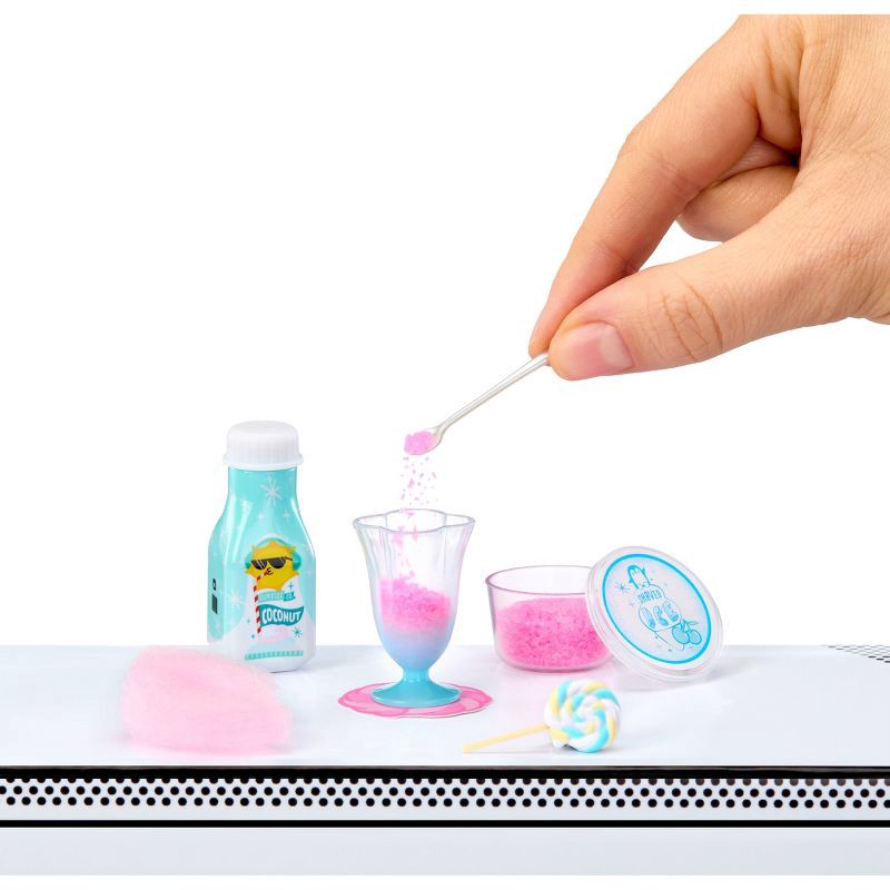 slide 3 of 7, MGA's Miniverse Make It Mini Diner Series 4: Includes Accessory Pieces for Creative Play, 1 ct