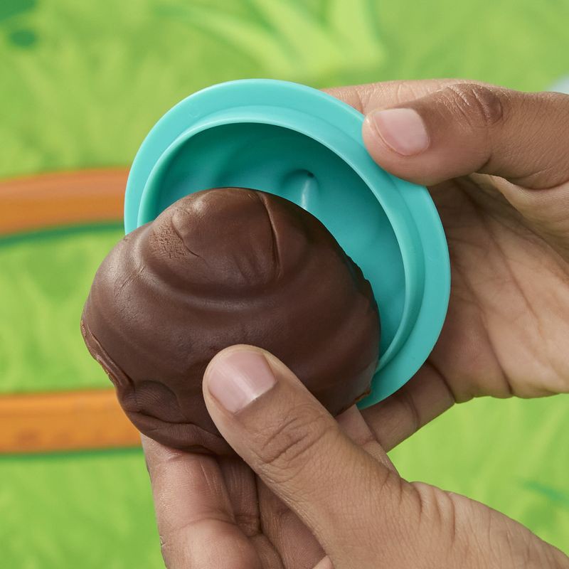 slide 6 of 7, Hasbro Gaming Don't Step in it! Board Game, 1 ct