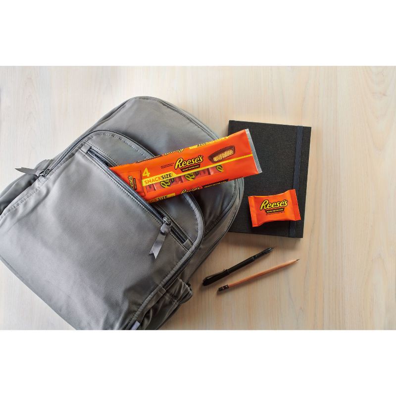 slide 3 of 7, Reese's Milk Chocolate Snack Size Peanut Butter Cups Candy - 2.2oz/4ct, 2.2 oz, 4 ct