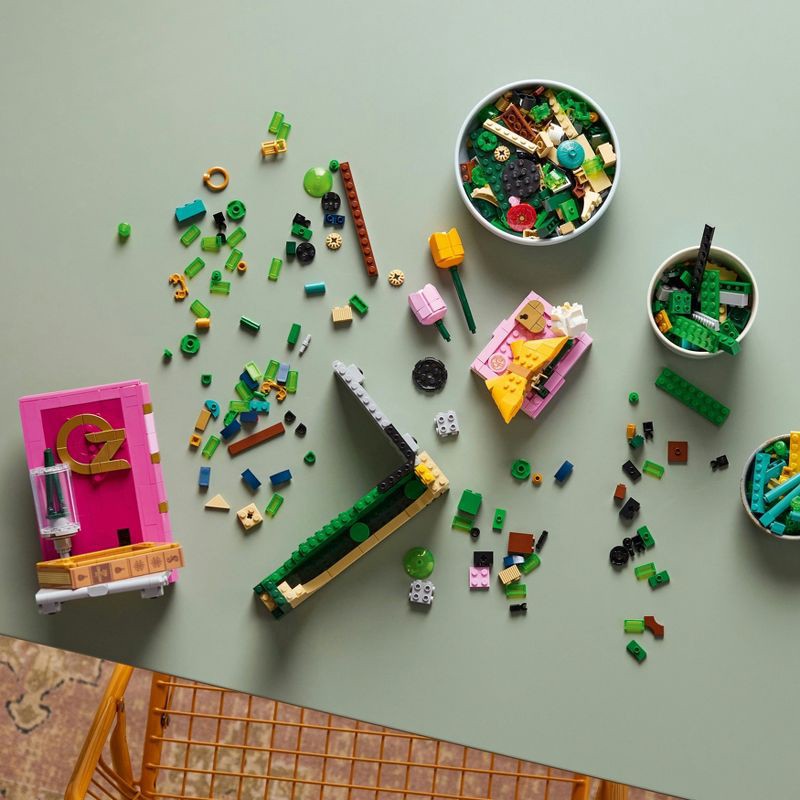 slide 5 of 6, LEGO Wicked Glinda & Elphaba Bookends 75691, 1 ct