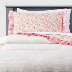 Twin Reversible Crinkle Bow Gingham Floral Kids' Comforter Set White - Pillowfort™