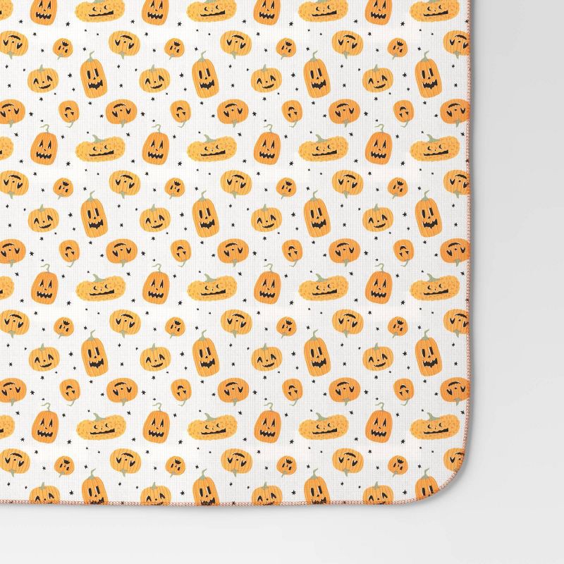 slide 3 of 3, Halloween Pumpkins Table Throw - Hyde and EEK! Boutique™, 1 ct