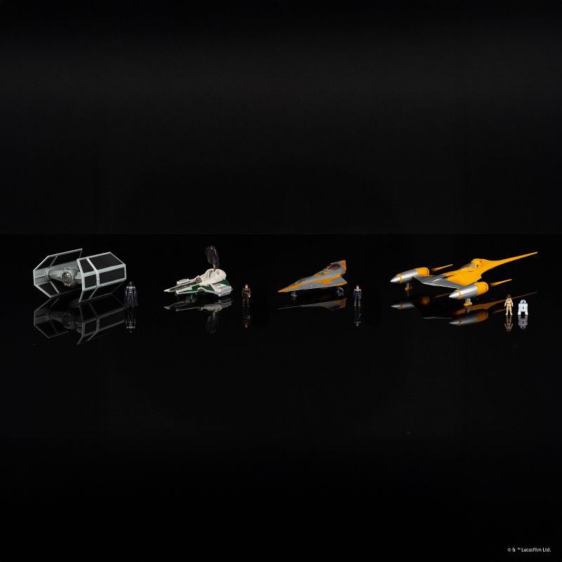slide 20 of 23, Star Wars Anakin Evolution 5'' Vehicle and 4 Figure, 1 ct
