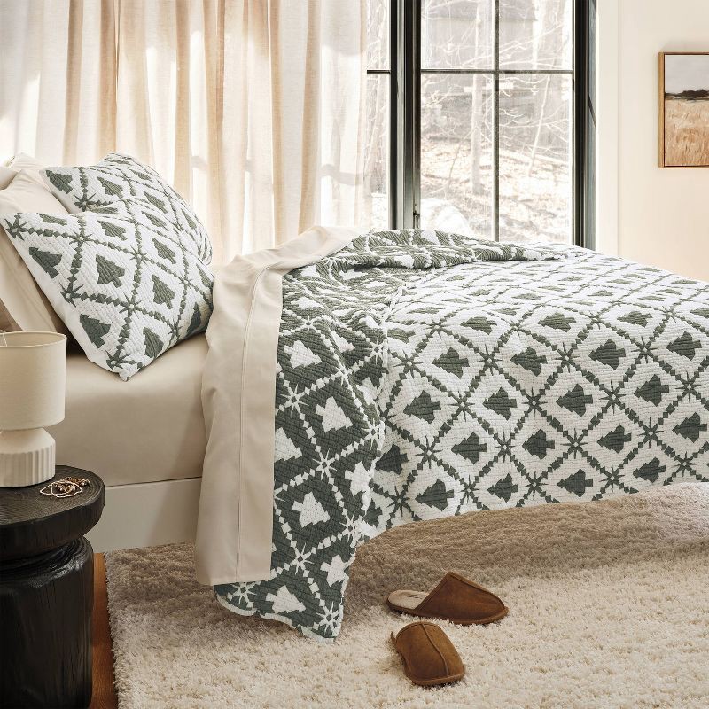 slide 2 of 5, King Matelasse Christmas Quilt Set Green Tree - Threshold™, 1 ct