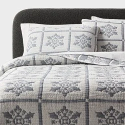 King Matelasse Christmas Quilt Set Snowflake - Threshold™