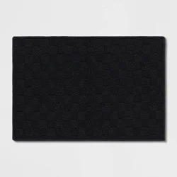 1'8"x2'6" Tufted Rug Black - Room Essentials™