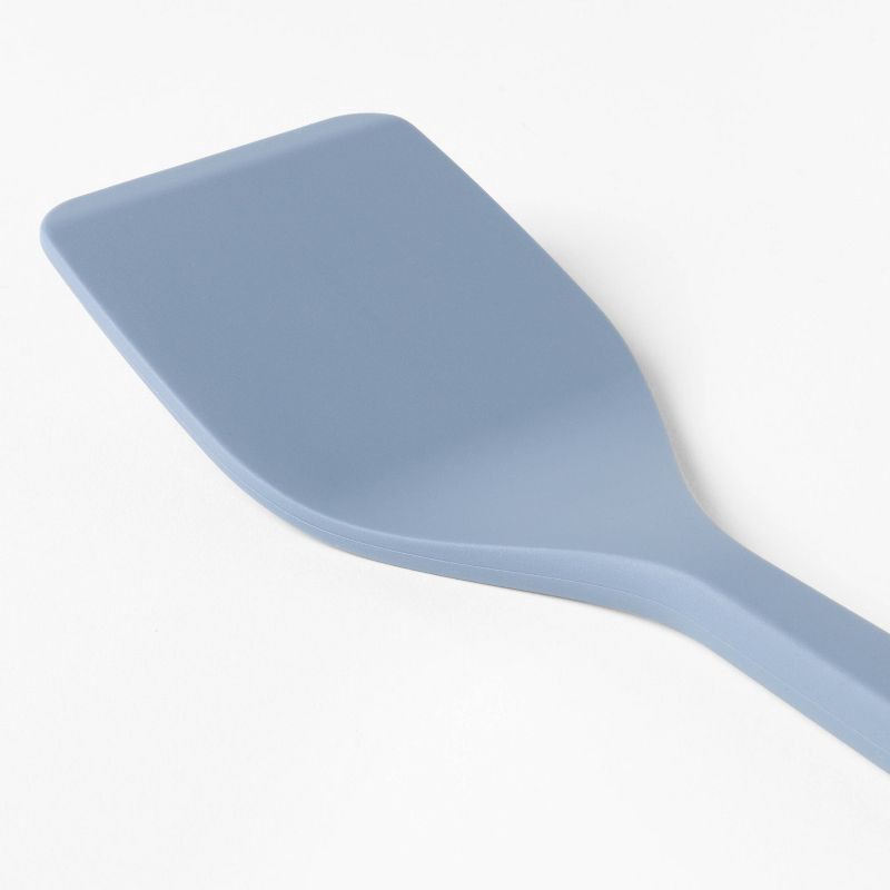 slide 3 of 4, Silicone Turner Blue - Figmint™, 1 ct